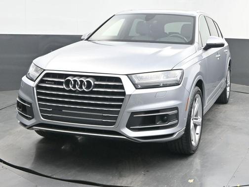 2019 Audi Q7 55 Prestige