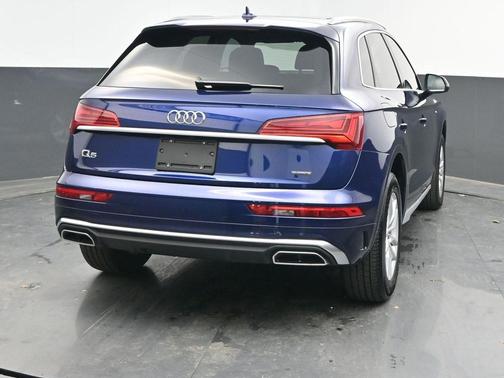 2024 Audi Q5 45 S line quattro Premium