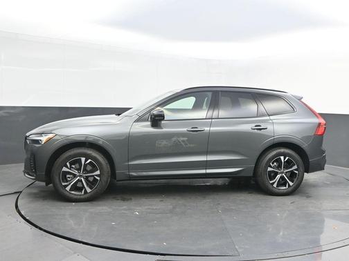 2026 Volvo XC60 B5 Core