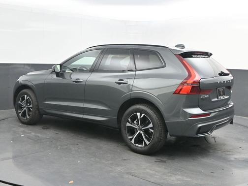 2026 Volvo XC60 B5 Core