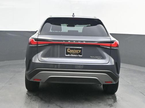 2026 Lexus RX 450h+ Luxury