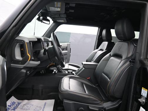 Shadow Black 2021 Ford Bronco Badlands