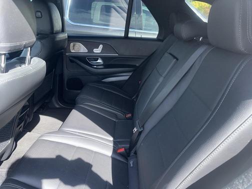 2022 Mercedes-Benz GLE 350 Base 4MATIC