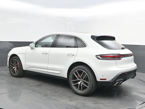 2023 Porsche Macan S