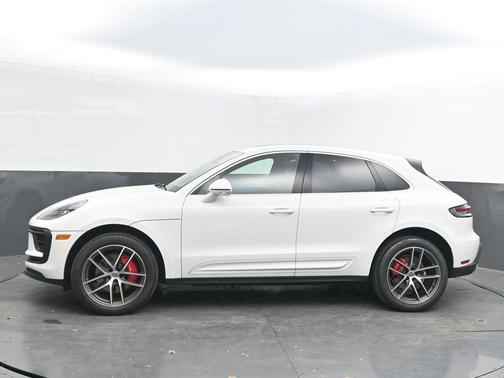 2023 Porsche Macan S