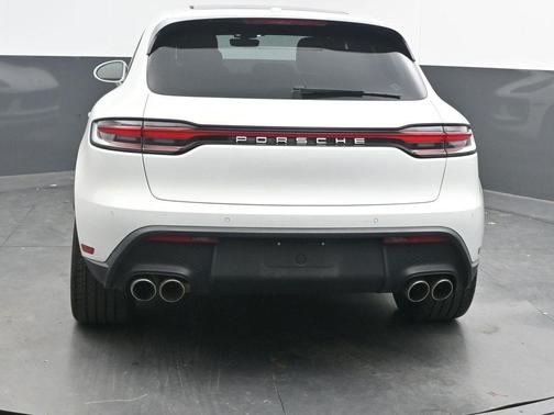 2023 Porsche Macan S