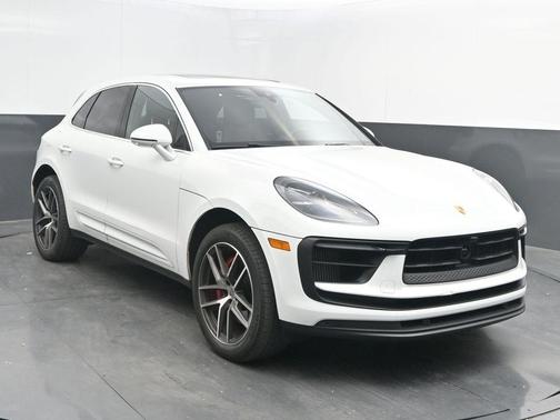 2023 Porsche Macan S