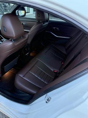 2022 BMW 330 i xDrive