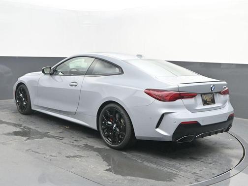 2026 BMW M440 i