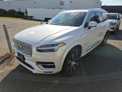 2024 Volvo XC90 Recharge Plug-In Hybrid T8 Plus 6 Passenger