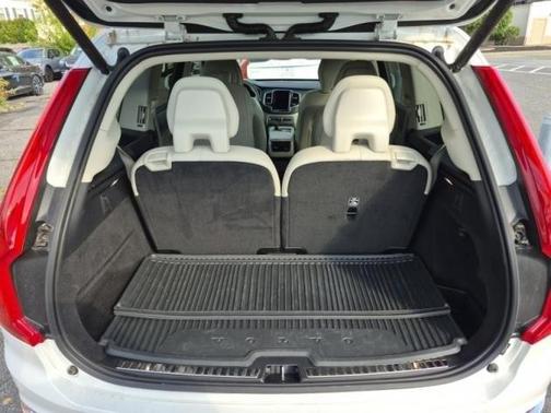 2024 Volvo XC90 Recharge Plug-In Hybrid T8 Plus 6 Passenger
