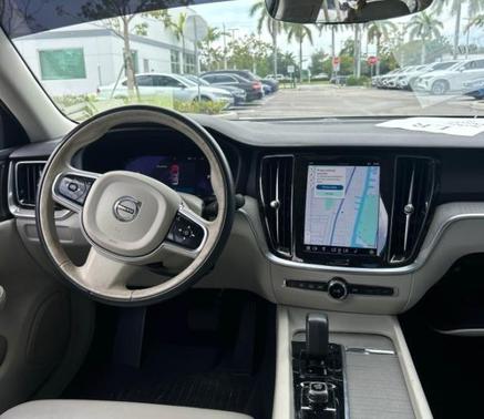 Silver 2024 Volvo S60 B5 Plus Dark Theme