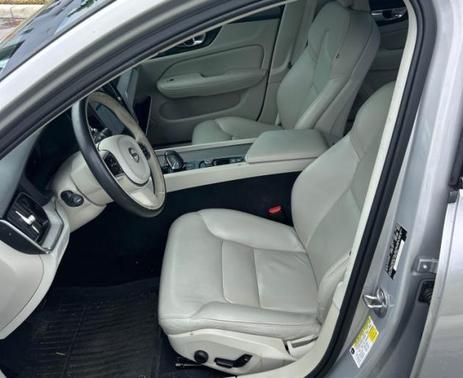 Silver 2024 Volvo S60 B5 Plus Dark Theme