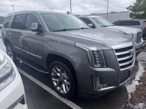 Steel Metallic 2020 Cadillac Escalade Luxury