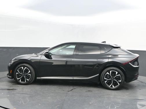 2022 Kia EV6 Wind