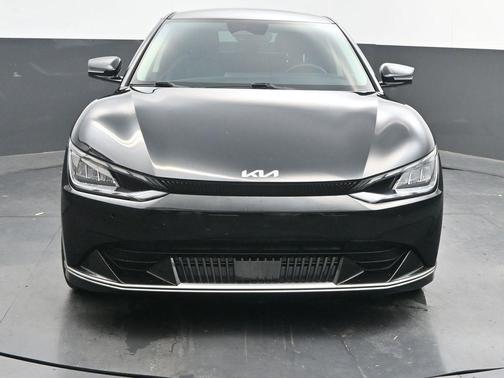 2022 Kia EV6 Wind