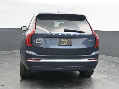 2026 Volvo XC90 B6 Ultra 7-Seater