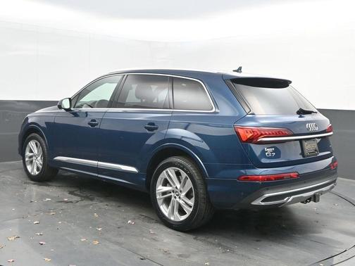 2020 Audi Q7 55 Premium Plus