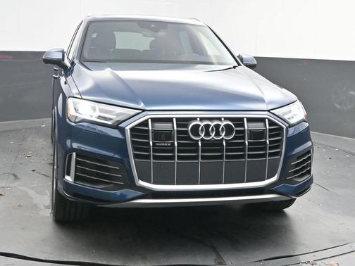 2020 Audi Q7 55 Premium Plus