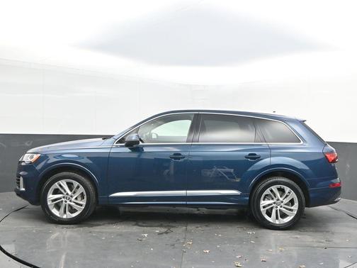 2020 Audi Q7 55 Premium Plus
