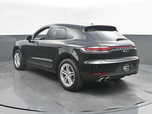 Black 2021 Porsche Macan S