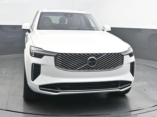 2026 Volvo XC90 B6 Ultra 6-Seater