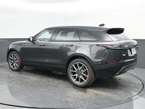 2025 Land Rover Range Rover Velar P400 Dynamic SE