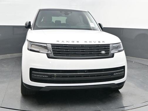 2025 Land Rover Range Rover P530 SE 7 Seat