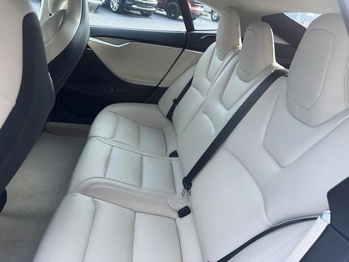 2018 Tesla Model S 100D