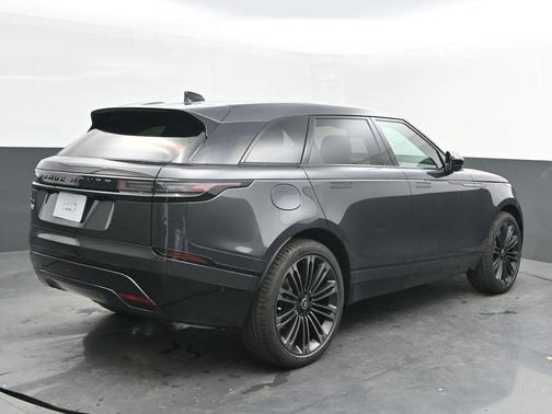 2026 Land Rover Range Rover Velar P250 Dynamic SE