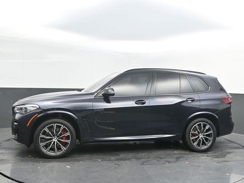 2023 BMW X5 M50i