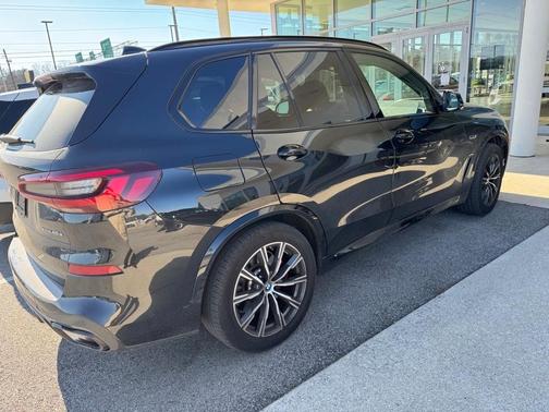 2023 BMW X5 PHEV xDrive45e
