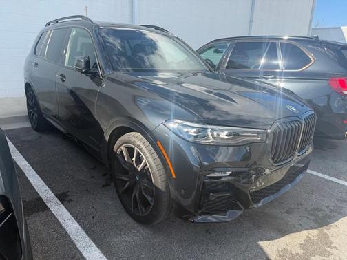 2022 BMW X7 xDrive40i