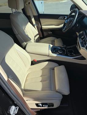 2019 BMW X7 xDrive40i