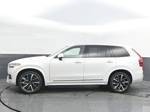 2024 Volvo XC90 B6 Plus Bright Theme 7-Seater