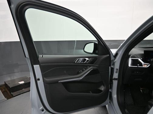 0C4P 2026 BMW X5 PHEV xDrive50e