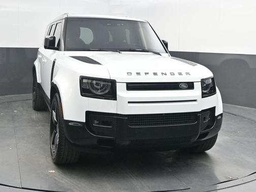 2025 Land Rover Defender P400 X-Dynamic SE