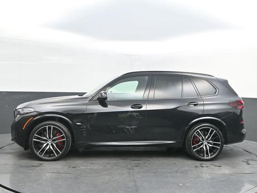 2024 BMW X5 M60i