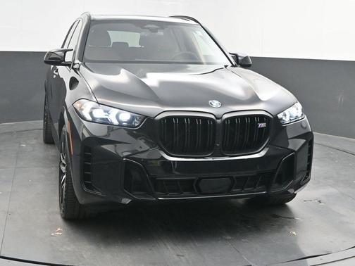 2024 BMW X5 M60i