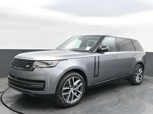 2025 Land Rover Range Rover P530 SE 7 Seat
