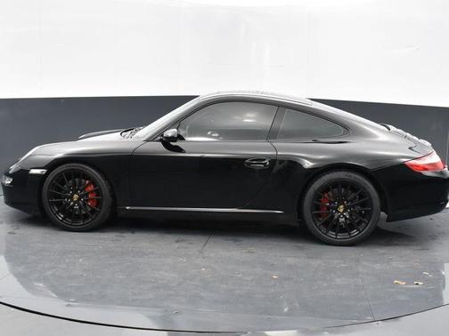 Photo 4 of 32 of 2006 Porsche 911 Carrera S