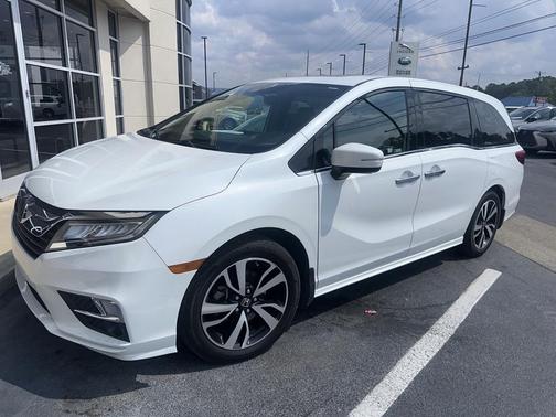 2020 Honda Odyssey Elite