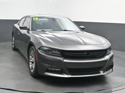 Granite Pearlcoat 2016 Dodge Charger SXT