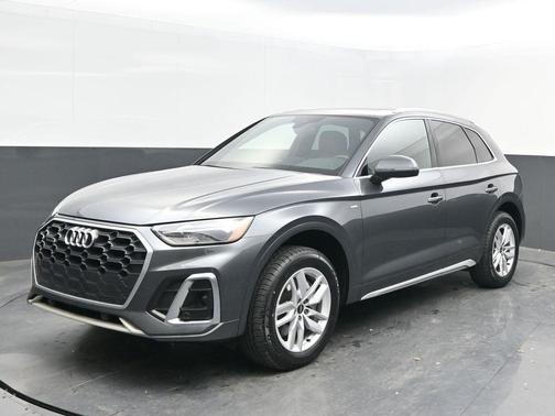 2022 Audi Q5 45 S line quattro Premium