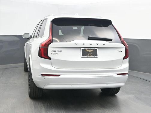 2026 Volvo XC90 Plug-In Hybrid T8 Ultra 7-Seater