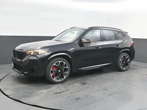 Black Sapphire Metallic 2026 BMW X1 M35i
