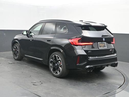 Black Sapphire Metallic 2026 BMW X1 M35i