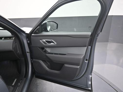 2025 Land Rover Range Rover Velar P250 S