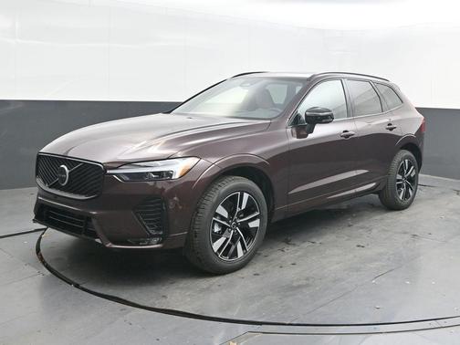 2026 Volvo XC60 B5 Core