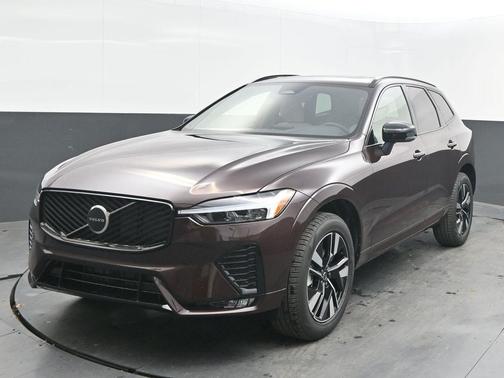 2026 Volvo XC60 B5 Core